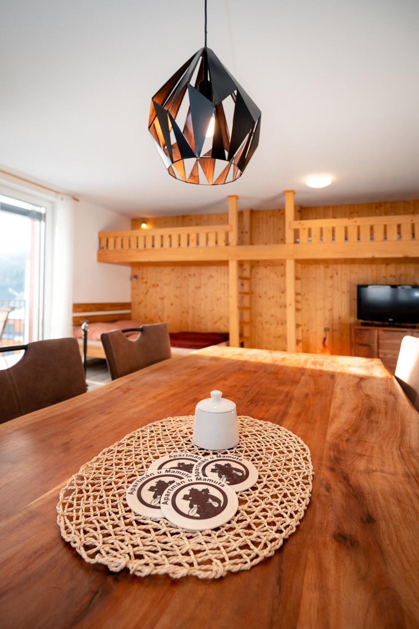 Apartman U Mamuta Dolni Morava Ngoại thất bức ảnh